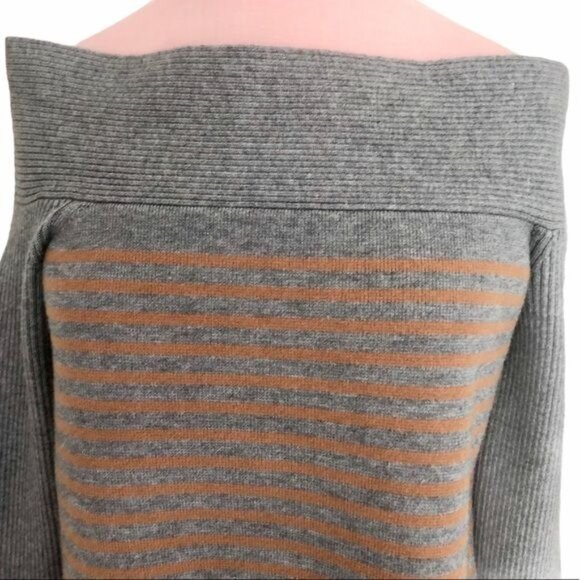 Anthropologie Elise Off Shoulder Tunic Sweater Size XS - Picture 6 of 12